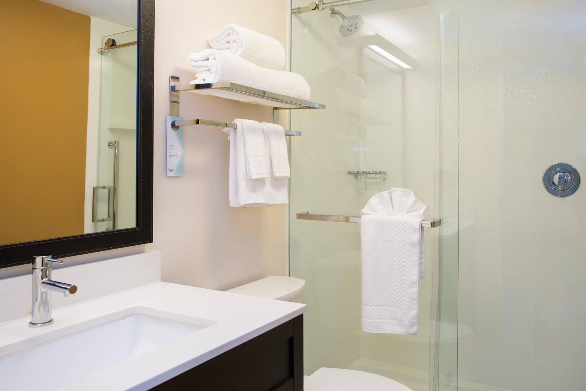 Fairfield By Marriott Inn & Suites Raynham Middleborough/Plymouth Exteriör bild